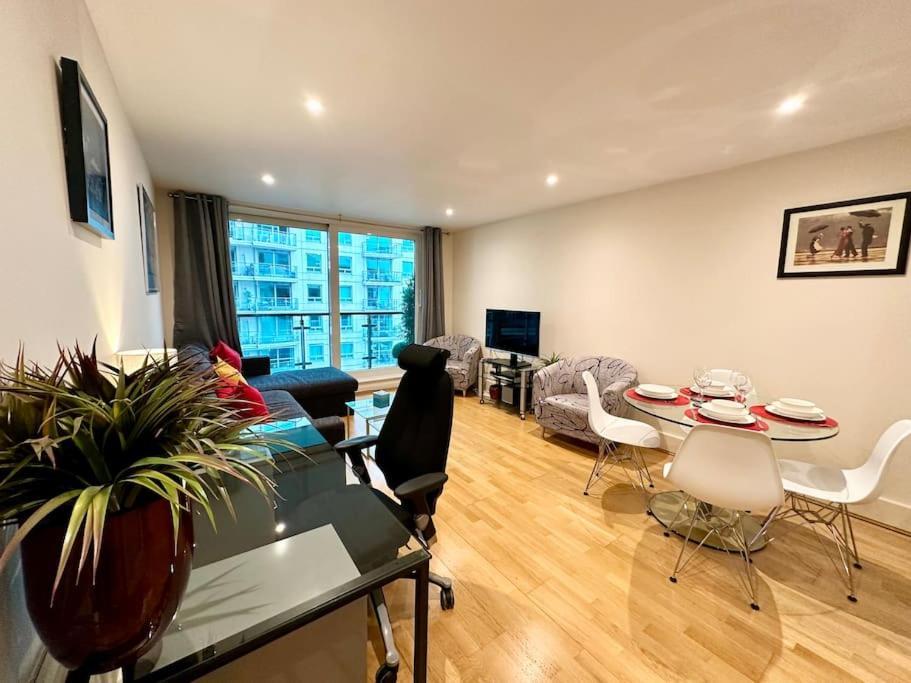 Appartamento Stunning 2 Bed Thames River View - Londra