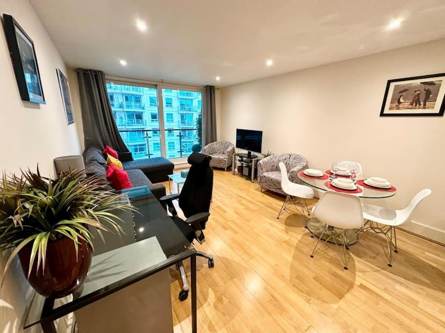Appartamento Stunning 2 Bed Thames River View -